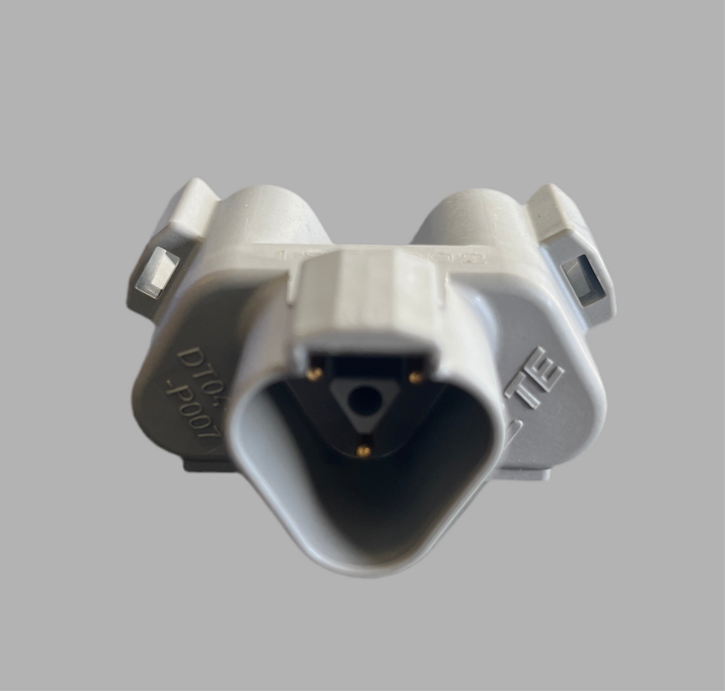 DT04-3P-P007